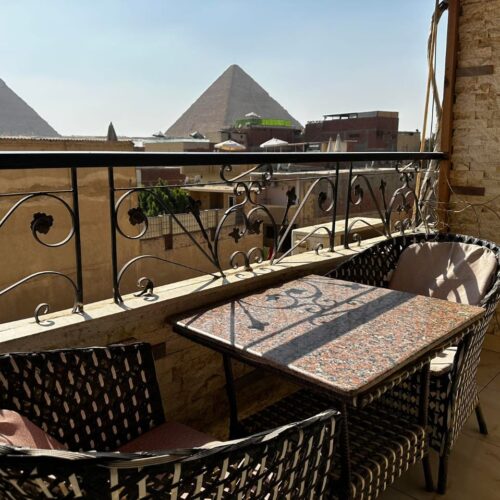 Superior Double Room with Pyramids View (Sky 2)